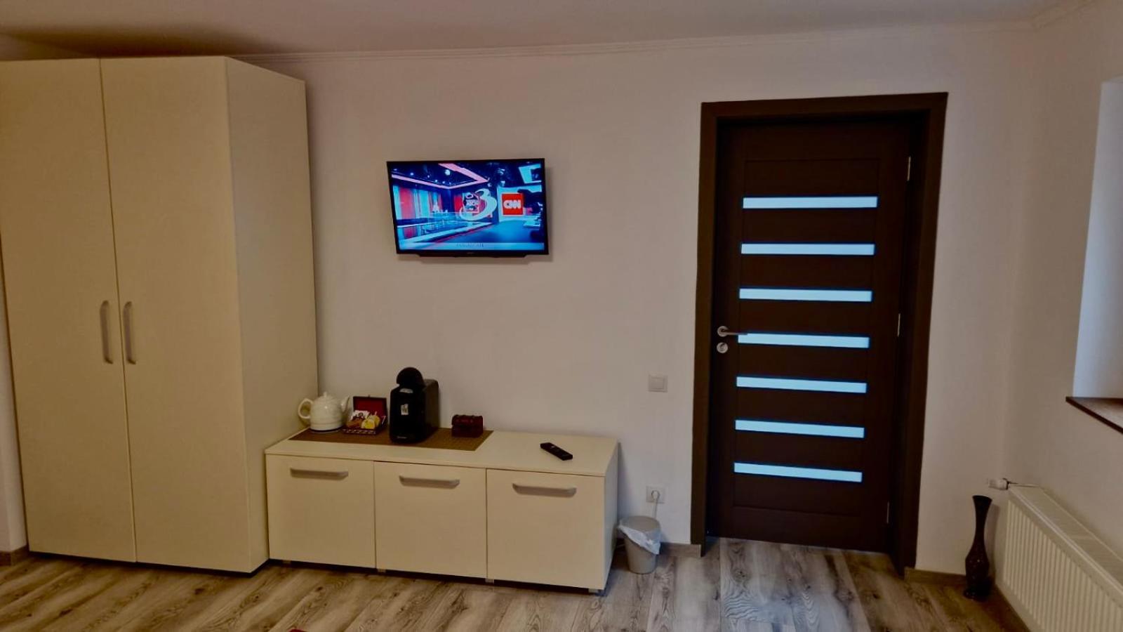 Casa Teo Hotel Buzau Ngoại thất bức ảnh